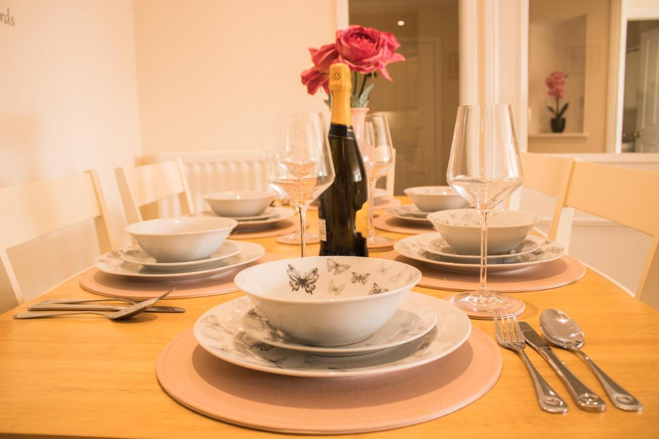 Stunning 3 Double Bedroom Apartment - *Town Centre / Near Beach* Berwick Upon Tweed Dış mekan fotoğraf
